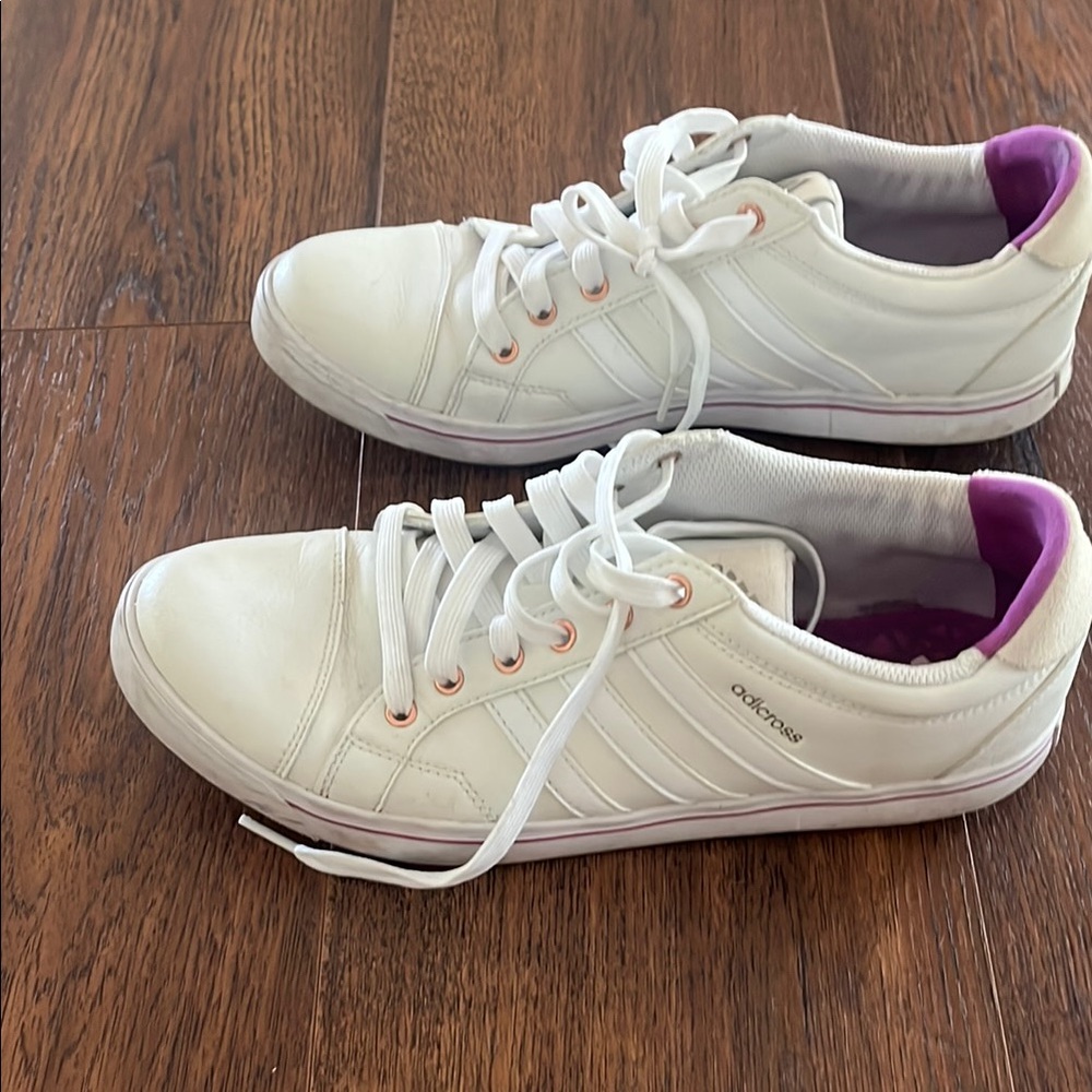 Adidas White and Purple golf shoes